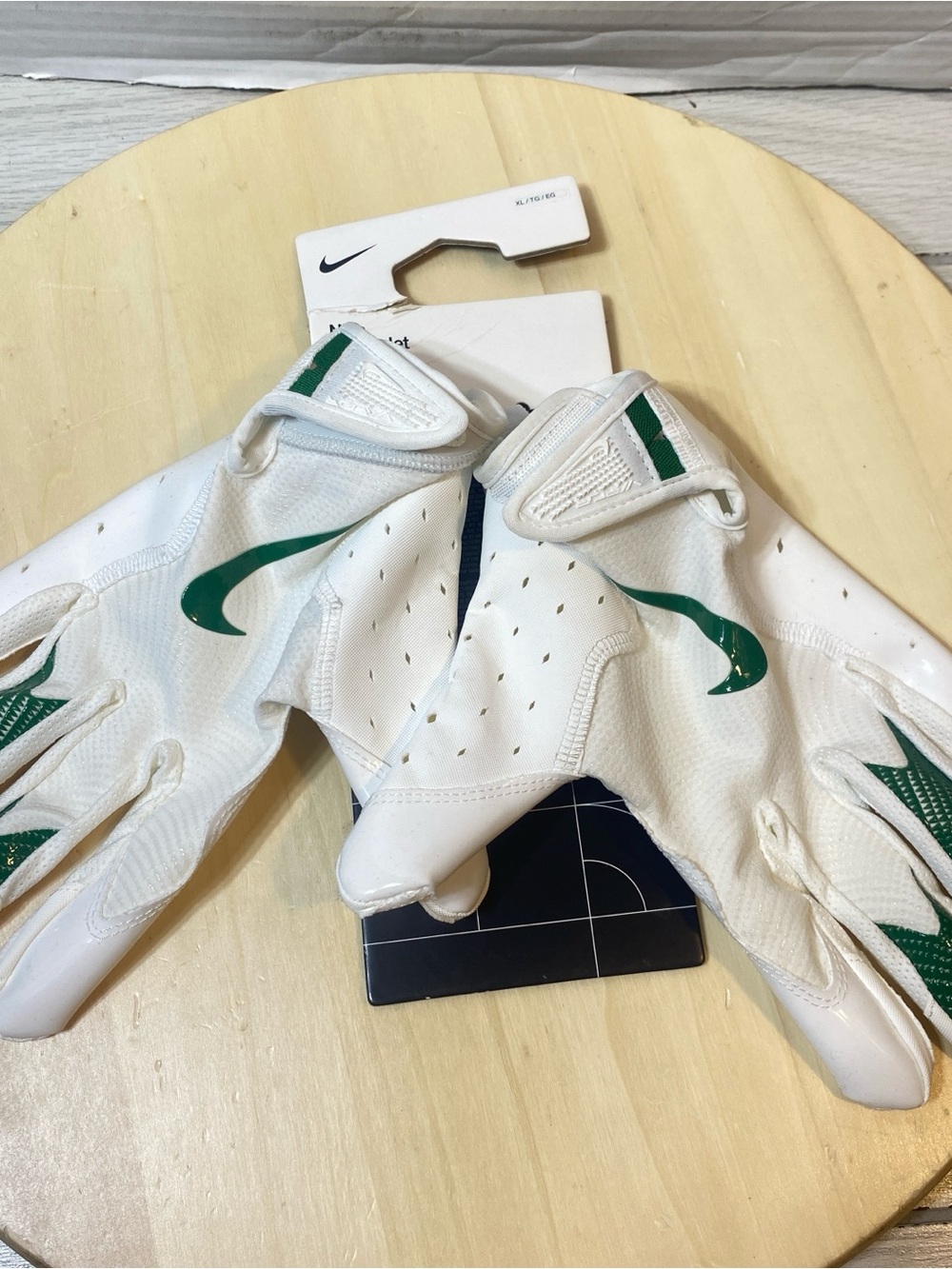 New Nike Vapor Jet Football Gloves - White & Green - Men's Size XL - NWT